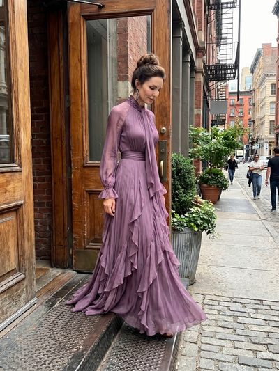Demetria | Abito Maxi con Dettagli a Volant e Collo Legato